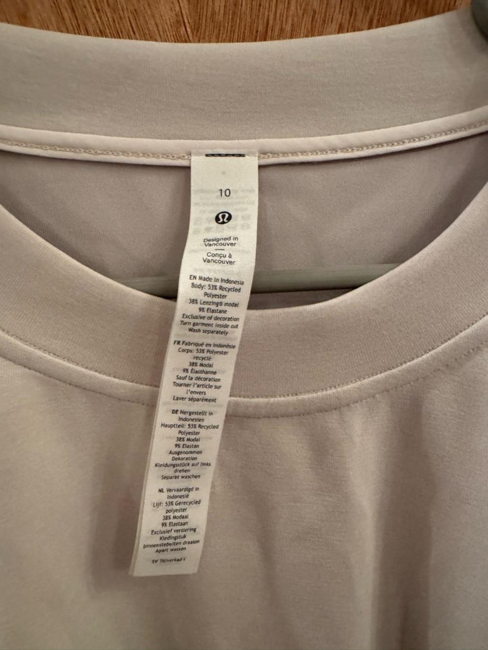 lululemon athletica Softstreme Perfectly Oversized Cropped Crew - Picture 5 of 5